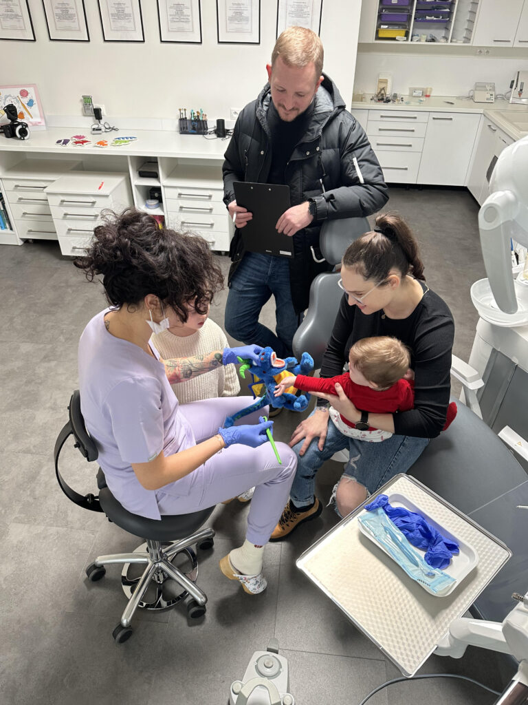 zubárka a dieťa