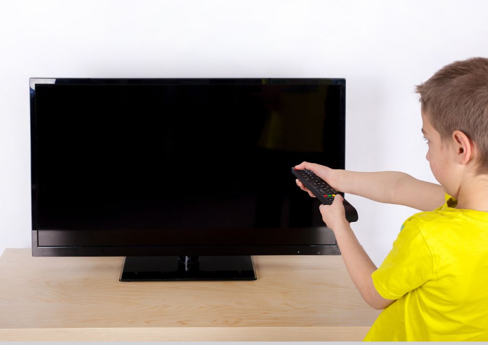 trik s "vybitým televízorom", ktorý úspešne znížil sledovanie TV u jej detí